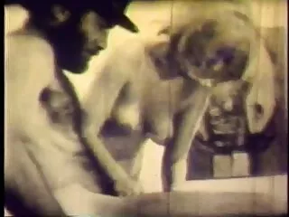 Hatalmas magyarszexfilmekingyen buzogányok és laktáció