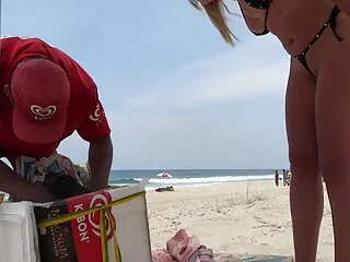 Nicole Moore és Boz pornó ingyen videó